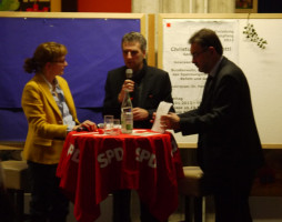 Christiane Ernst-Zettl mit Norbert Seidl und Dr. Herbert Kränzlein